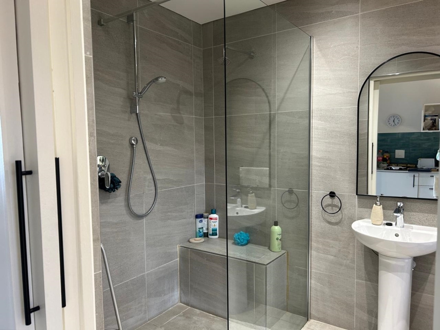 1 Bedroom Property for Sale in Mouille Point Western Cape